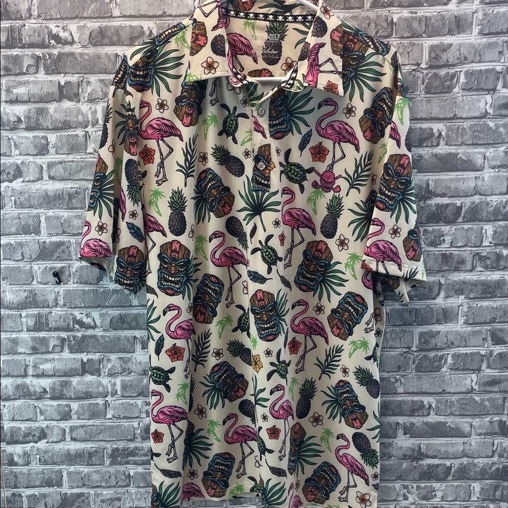 Tattoo Golf
ALOHA Collection Flamingo‎ and Pineapple Shirt
